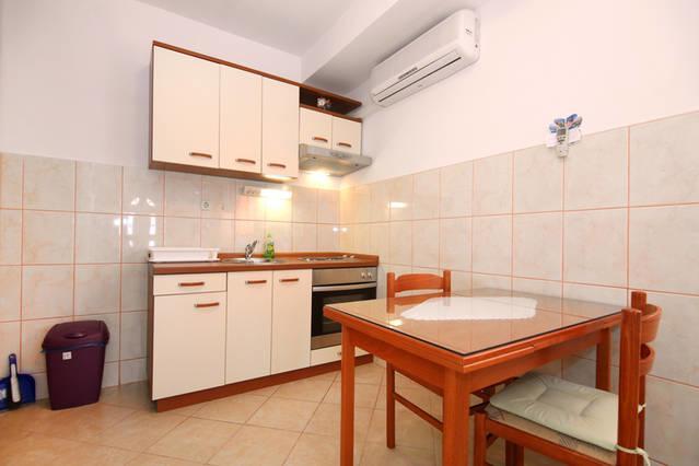 Villa Rosanda Apartments Trogir Extérieur photo